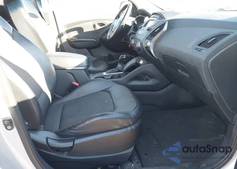 2014 Hyundai Tucson Se from USA, damaged, VIN KM8JUCAG2EU869989